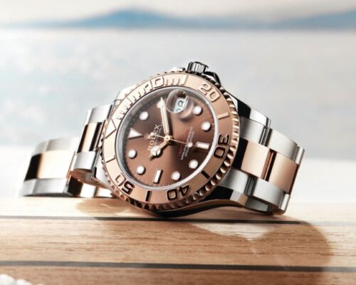 Unisex Watches That Redefine Men’s Fall Style in 2025